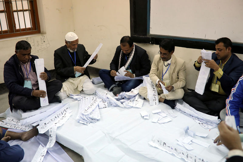 © Reuters. وسائل إعلام: انسحاب 40 من مرشحي المعارضة من انتخابات بنجلادش
