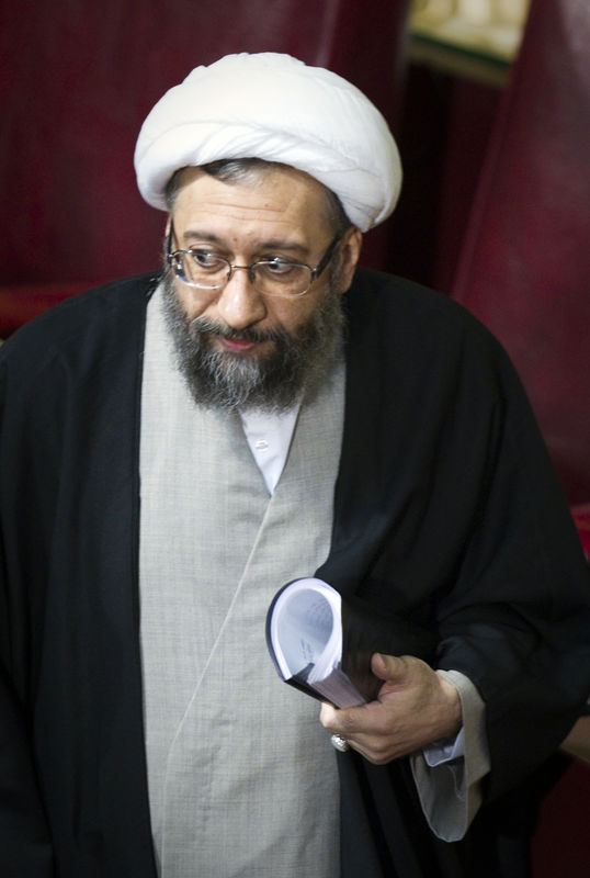 © Reuters. تعيين صادق لاريجاني رئيسا لمجمع تشخيص مصلحة النظام في إيران