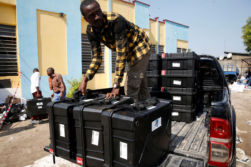 © Reuters. الكونجو: نتائج الانتخابات الرئاسية ربما تتأخر بسبب بطء الفرز