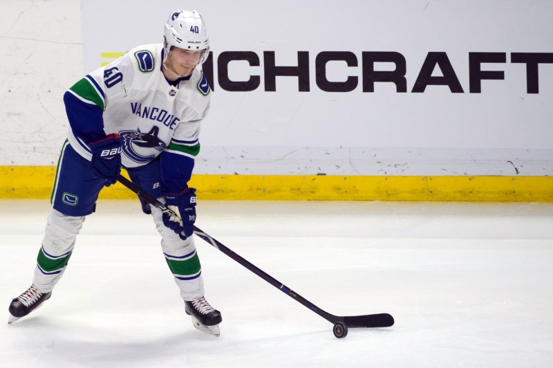 © Reuters. NHL: Vancouver Canucks at Ottawa Senators