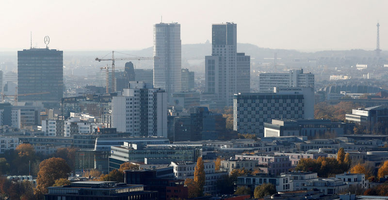 © Reuters. A general view shows the skyline of the West city center with the Memorial Church in Berlin