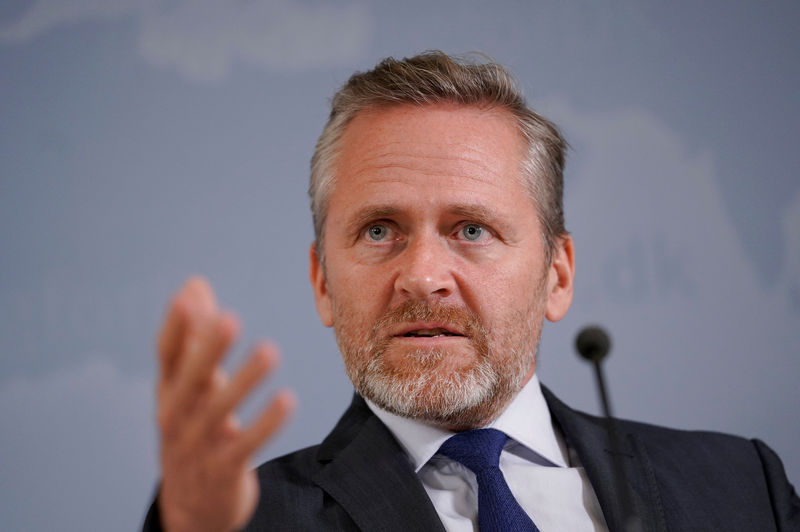 © Reuters. El ministro de Relaciones Exteriores de Dinamarca, Anders Samuelsen, habla durante una conferencia de prensa en Copenhague