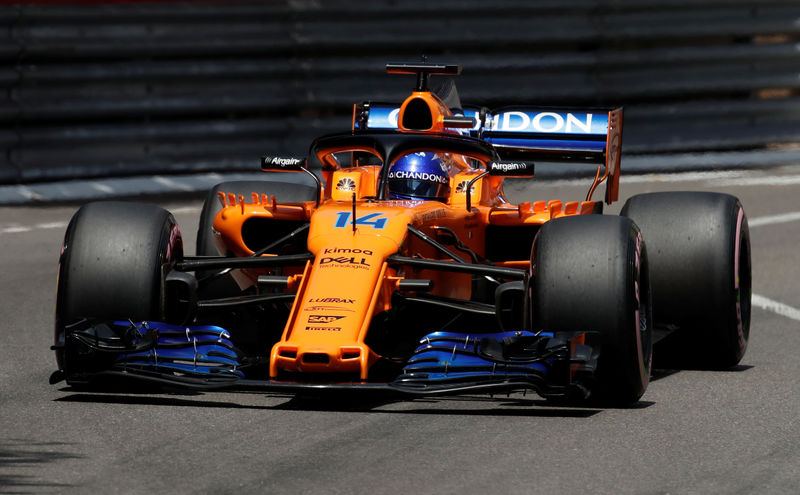 © Reuters. McLaren apuesta por el exjefe de Porsche como su nuevo director