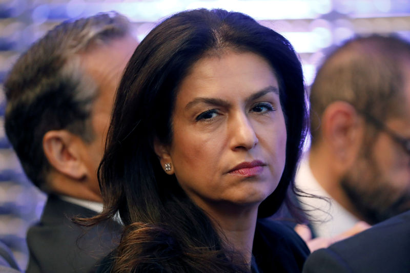 © Reuters. FILE PHOTO: Groupe Renault executive vice president Mouna Sepehri attends a news conference to unveil Renault next mid-term strategic plan in Paris