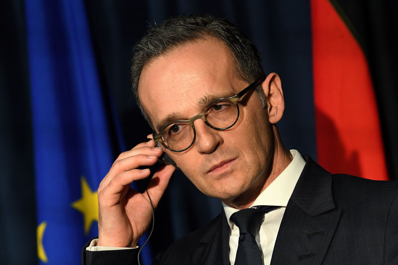 © Reuters. FILE PHOTO: Germany's Foreign Minister Heiko Maas looks on during a 'Global Ireland' news conference in Dublin