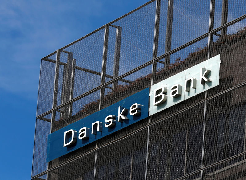 © Reuters. FILE PHOTO: Danske Bank sign is seen at the bank's Estonian branch in Tallinn