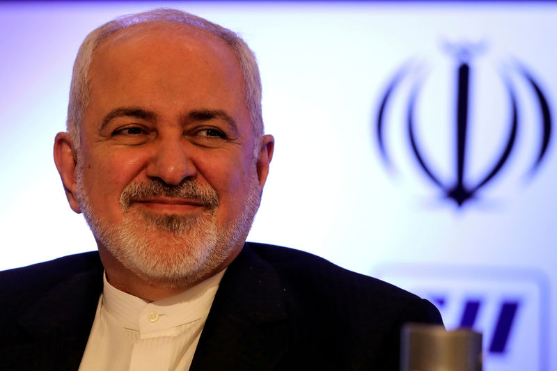 © Reuters. وزير خارجية إيران يصف قمة في بولندا ستركز على بلاده بأنها "عرض هزلي يائس"