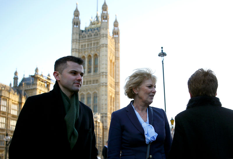 © Reuters. British lawmaker Anna Soubry is seen outside the Houses of Parliament in London