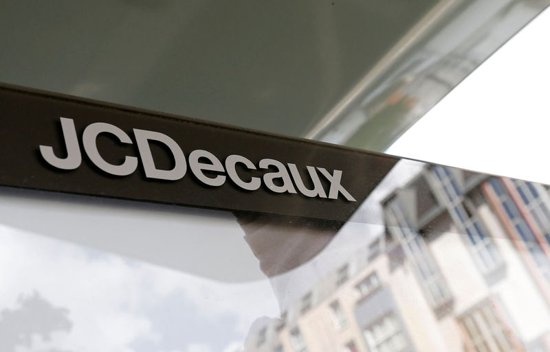 © Reuters. JCDECAUX N'EST PAS CANDIDAT POUR LE MOBILIER URBAIN DE SYDNEY