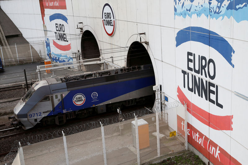 © Reuters. An Eurotunnel freight shuttle exits the Channel Tunnel in Coquelles, near Calais