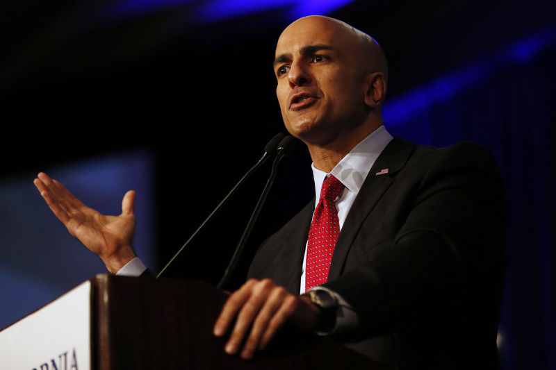 © Reuters. FILE PHOTO:  California Republican gubernatorial primary candidate Kashkari speaks on stage during party convention in Burlingame