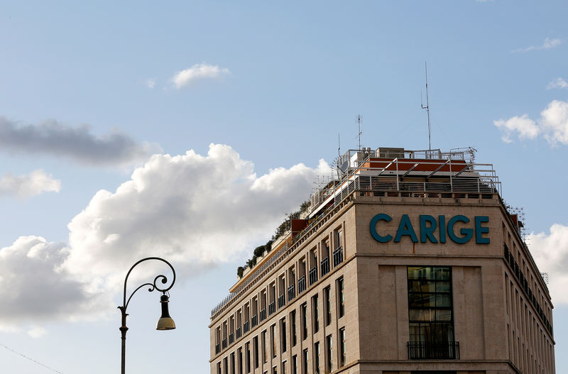 © Reuters. FILE PHOTO: The logo of Carige bank is seen in Rome