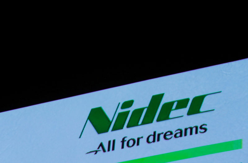 © Reuters. Nidec Corp's logo is pictured at an earnings results news conference in Tokyo