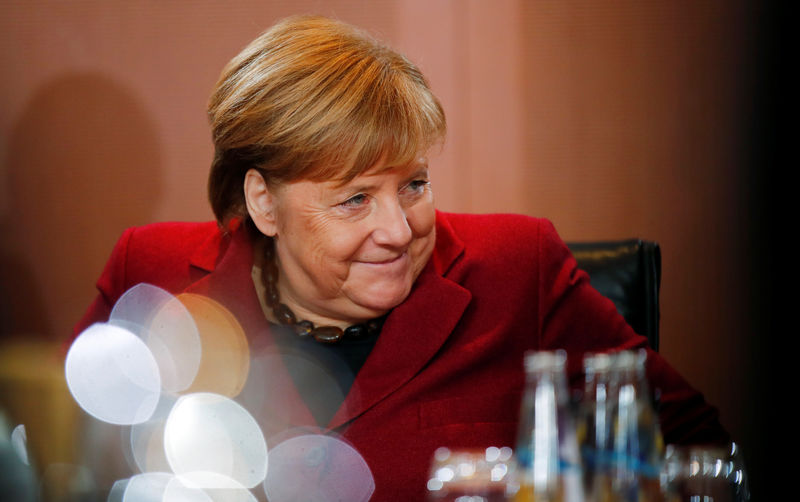 © Reuters. Weekly cabinet meeting at the Chancellery in Berlin