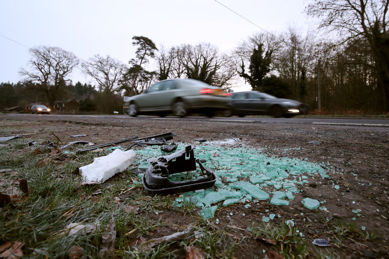 © Reuters. الأمير البريطاني فيليب يجري فحوصا طبية بعد حادث سيارة