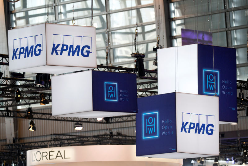 © Reuters. The logo of KPMG, a professional service company is pictured during the Viva Tech start-up and technology summit in Paris