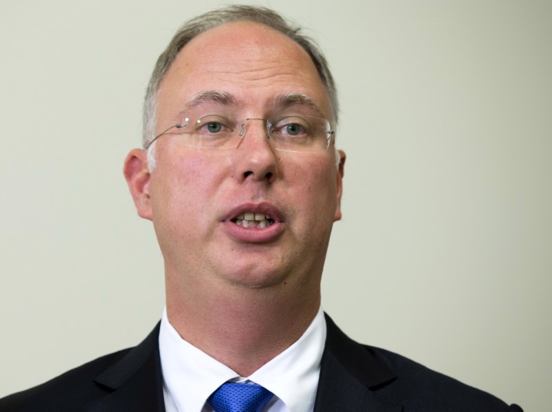 © Reuters. FILE PHOTO: Russian Direct Investment Fund CEO Dmitriyev attends news conference at Bocharov Ruchei state residence in Sochi