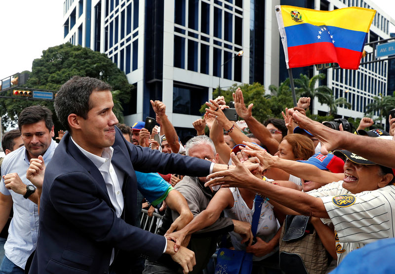 © Reuters. VENEZUELA: GUAIDO SE PROCLAME PRÉSIDENT ET EST RECONNU PAR TRUMP