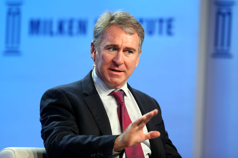 © Reuters. FILE PHOTO - Ken Griffin, Founder and Chief Executive Officer of Citadel, speaks during the Milken Institute Global Conference in Beverly Hills