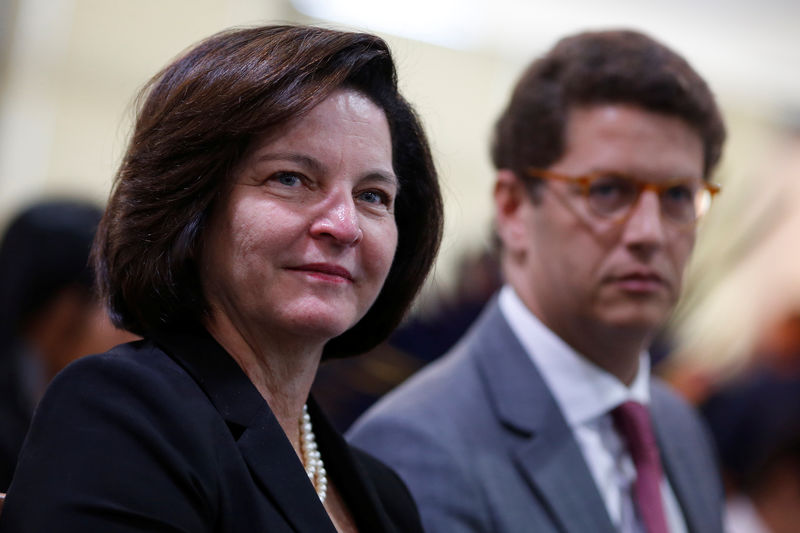 © Reuters. Procuradora-geral da República, Raquel Dodge, e ministro do Meio Ambiente, Ricardo Salles