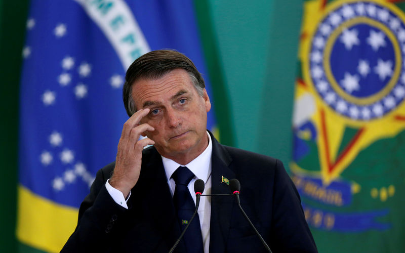 © Reuters. Presidente Jair Bolsonaro no Palácio do Planalto, em Brasília