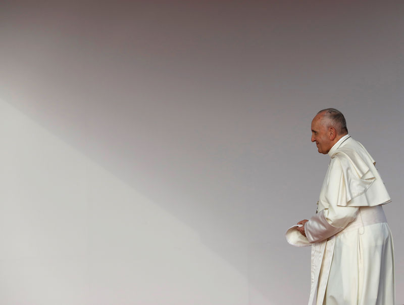 © Reuters. Papa Francisco durante Jornada Mundial da Juventude, no Panamá