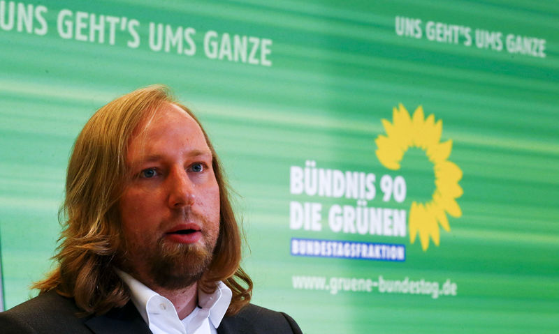 © Reuters. Hofreiter of environmental Green party addresses mediga in Berlin