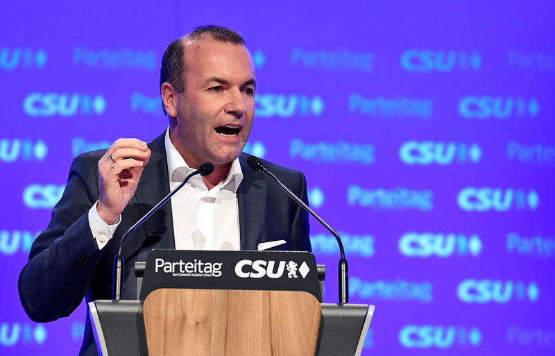 © Reuters. Christian Social Union (CSU) holds party meeting in Munich