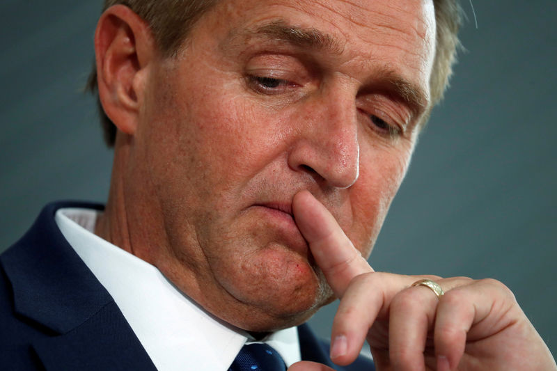 © Reuters. FILE PHOTO: Flake speaks during a discussion on Democracy in Washington