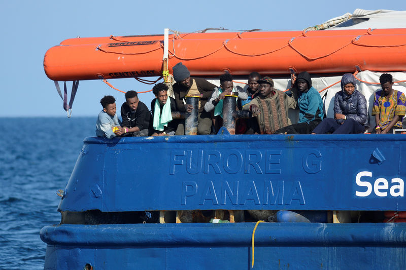 © Reuters. LES MIGRANTS DU SEA WATCH 3 VONT POUVOIR DÉBARQUER, DIT CONTE