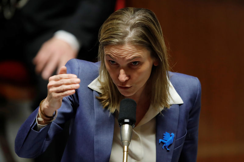 © Reuters. FILE PHOTO:  Agnes Pannier-Runacher, French Economy Junior Minister, speaks during the questions to the government session at the National Assembly in Paris