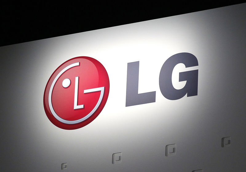 © Reuters. Logo da LG Electronics em feira de tecnologia em Las Vegas