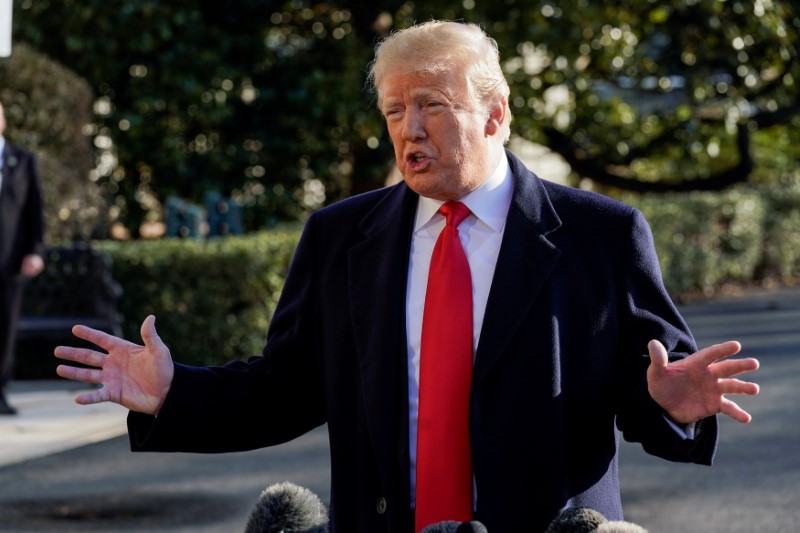 © Reuters. FILE PHOTO: U.S. President Donald Trump speaks to the media as he departs for Camp David from the White House in Washington