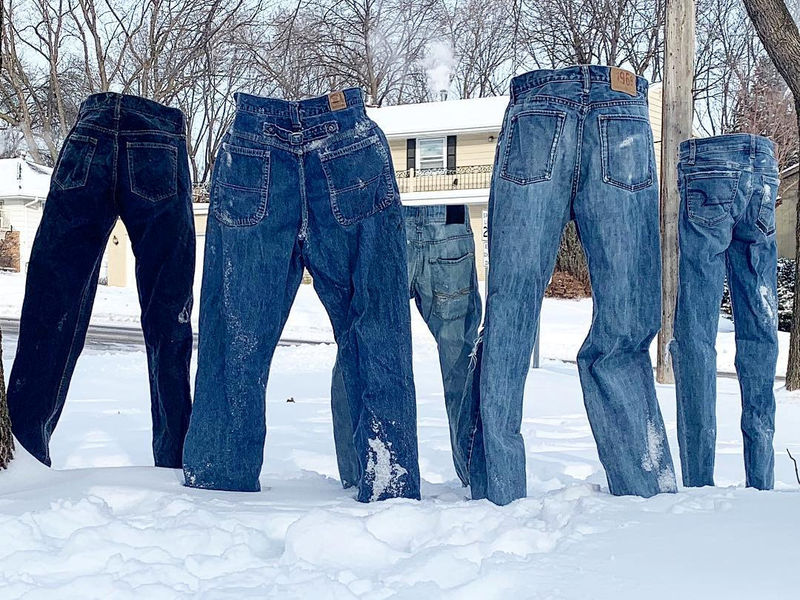 © Reuters. Frozen pants stand alone in Saint Anthony Village, Minnesota