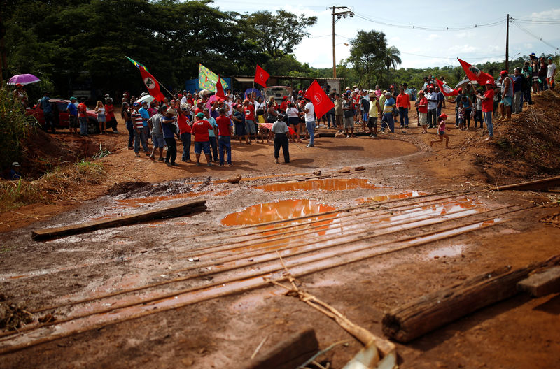 La cifra de muertos por el colapso de una presa en Brasil asciende a 110