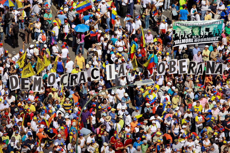 © Reuters. Rally against Venezuelan President Nicolas Maduro's government in Caracas