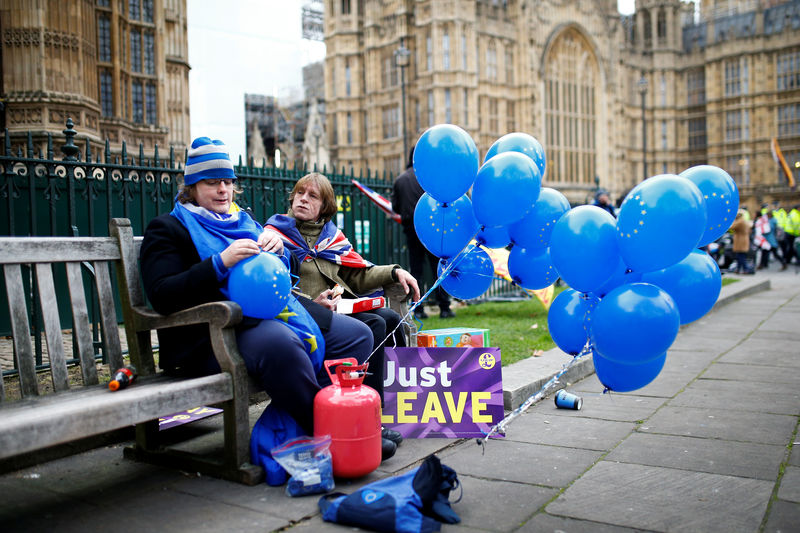 © Reuters. Ministro británico califica de "irresponsable" la negativa de la UE a reabrir diálogo sobre Brexit