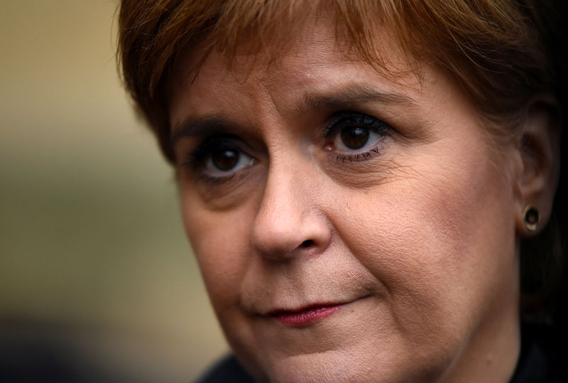 © Reuters. صحيفة: رئيسة وزراء اسكتلندا ستقول إن بريطانيا غير مستعدة للخروج