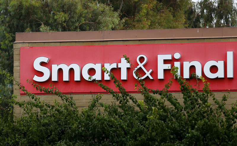 © Reuters. A Smart & Final Stores Inc sign is pictured in Encinitas California