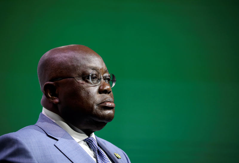 © Reuters. Ghana's President Nana Akufo-Addo addresses the Investing in African Mining Indaba conference in Cape Town