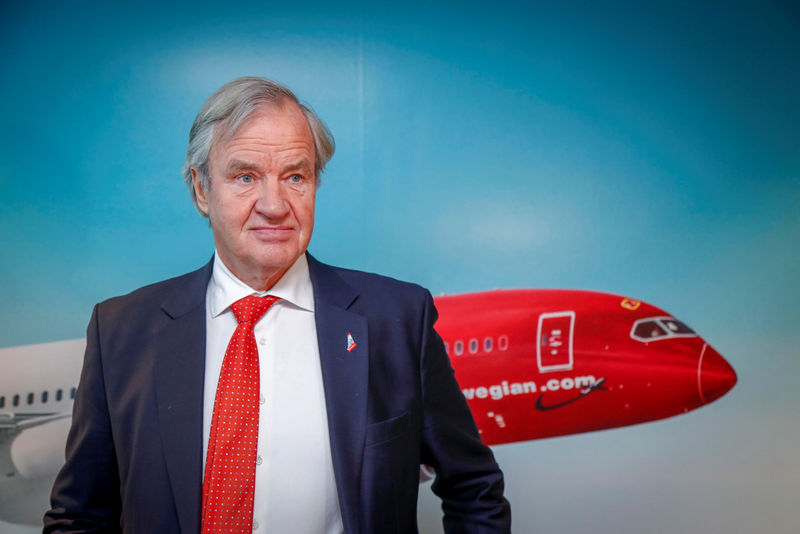 © Reuters. Bjoern Kjos, CEO of Norwegian Air Shuttle ASA, attends a news conference in Oslo