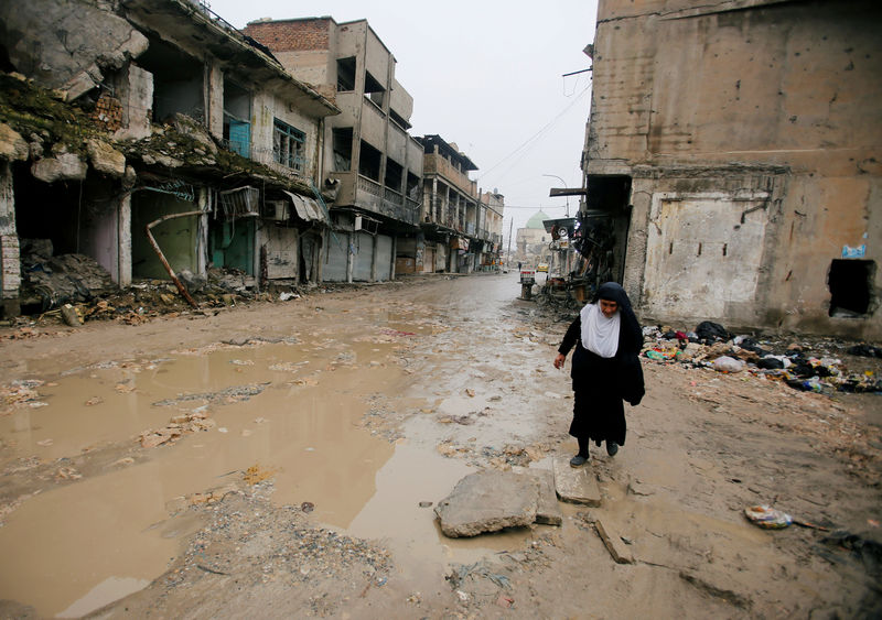 © Reuters. El legado de la guerra: la ONU retira miles de explosivos de Irak