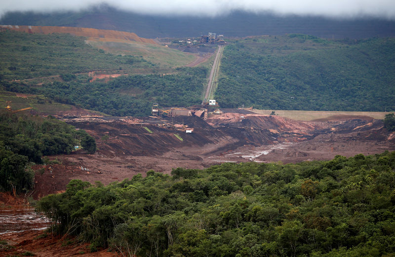 © Reuters. Barragem a montante da Vale se rompeu em Brumadinho, MG