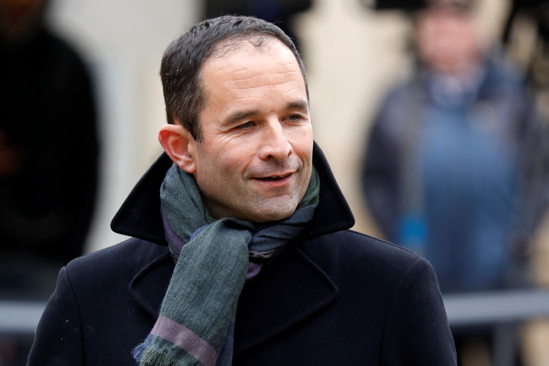 © Reuters. HAMON PROPOSE UNE VOTATION CITOYENNE POUR UNIR LA GAUCHE