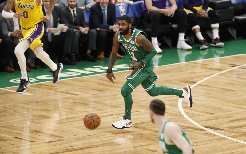 © Reuters. NBA: Los Angeles Lakers at Boston Celtics