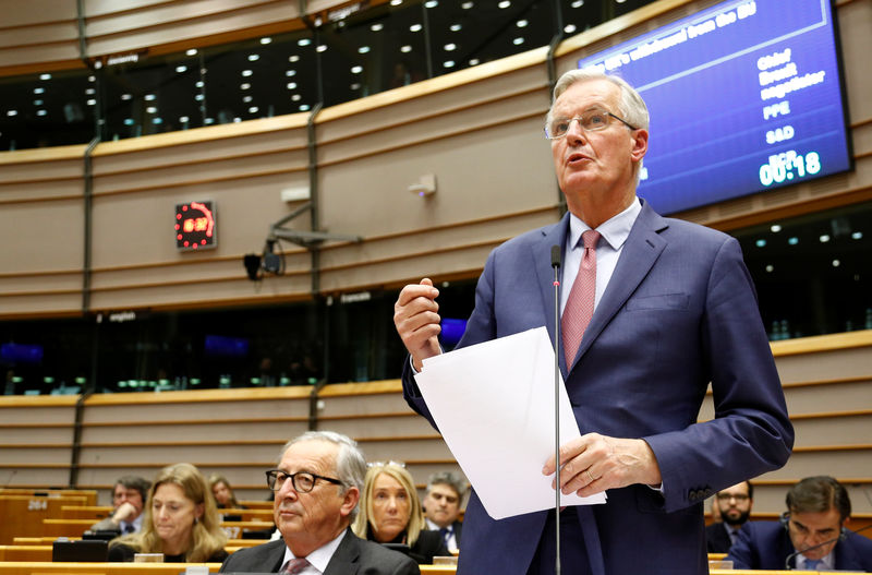 © Reuters. "Alguien tiene que ceder", dice Barnier al Reino Unido del Brexit