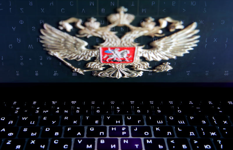 © Reuters. نواب روس يدعمون مشروع قانون لإنترنت "سيادي"