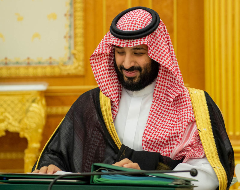 © Reuters. Saudi Arabia's Crown Prince Mohammed bin Salman Al Saud attends the 2019 budget meeting in Riyadh