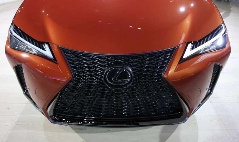 © Reuters. A 2020 Lexus UX SUV is displayed at the North American International Auto Show in Detroit, Michigan