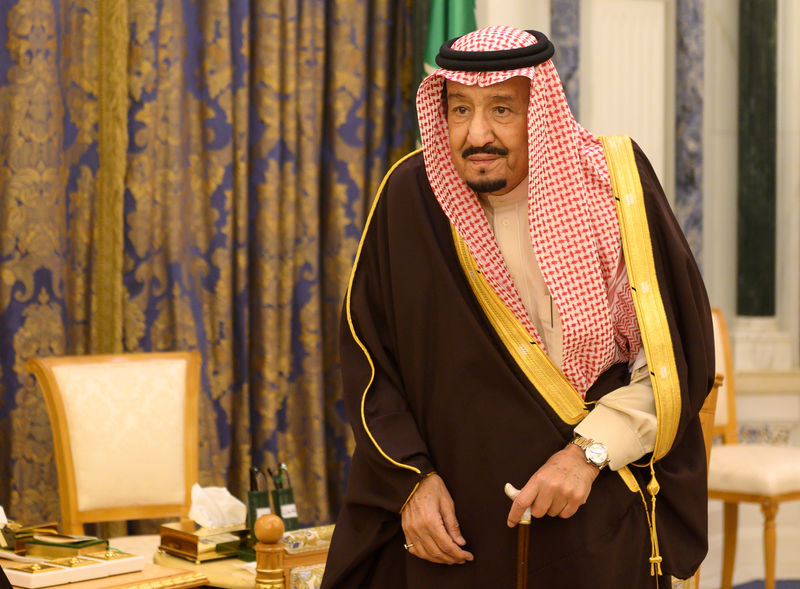 © Reuters. ملك السعودية يدشن مشاريع تنموية بقيمة 22 مليار دولار في منطقة الرياض